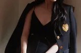 欧阳娜娜夜幕下的黑色风尚 演绎酷飒与性感的双重魅力