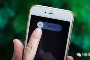 标题：手机进水了会怎么样？别急，听听过来人的血泪经验！
