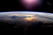 标题：太空怎么样？咱老百姓的宇宙好奇之旅，揭秘那些星星背后的故事