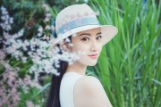 景甜夏日写真庆生宛如清凉天使
