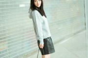 杨幂休闲穿搭哲学：舒适与时尚的完美平衡