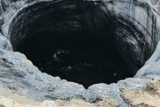 把地球挖穿？先问问地核的“铁拳头”答不答应！