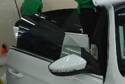 亲测分享：大师太阳膜怎么样？轩逸车主暴晒实测后，直呼车内降温15℃太神奇！