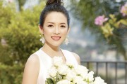 光影流转间窥见国际章的摩登与风骨