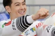 《十七岁》意外翻红：在速食时代里，我们为何苦苦打捞一段“慢青春”？