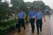富士康保安的饭碗：是守着“铁栅栏”的轻松差事，还是看不到头的职业围城？