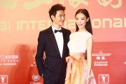 倪妮冯绍峰三年情断：一张照片背后的豪门梦碎与人生逆袭