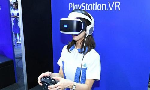 PSVR到底怎么样？一个老玩家的真实体验与避坑指南