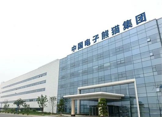 “老牌国企”招牌下的光影交错：中电熊猫这艘大船，如今驶向何方？