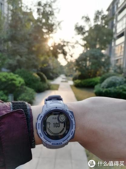 佳明表怎么样？一个跑渣用了三年，憋了一肚子大实话