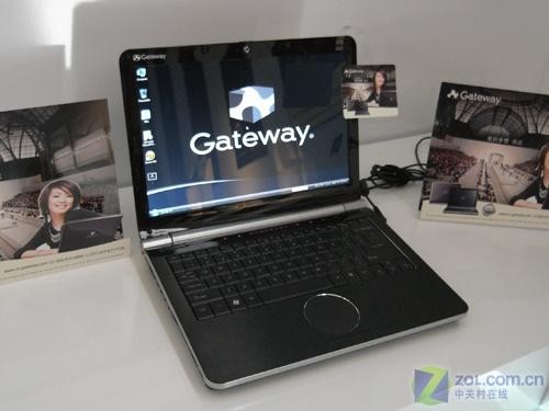 别让你的网关“堵车”：技术人咋把Gateway讲出花儿，还能让搜索引擎爱上它？