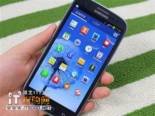 十年后再看i9300：是经典神机还是时代眼泪？