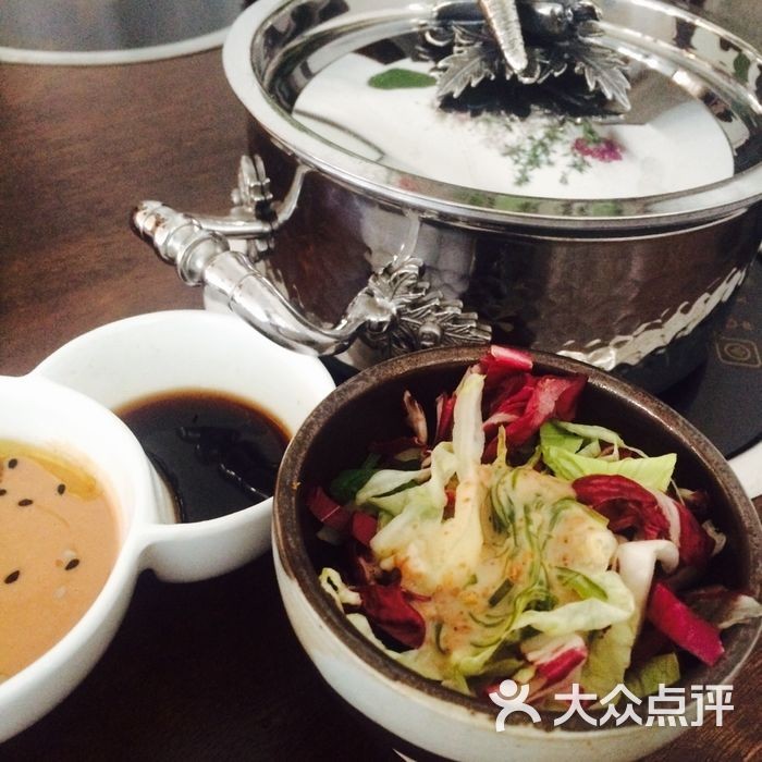 吃火锅还在傻等水开？美的电火锅让聚会不再“凉凉”