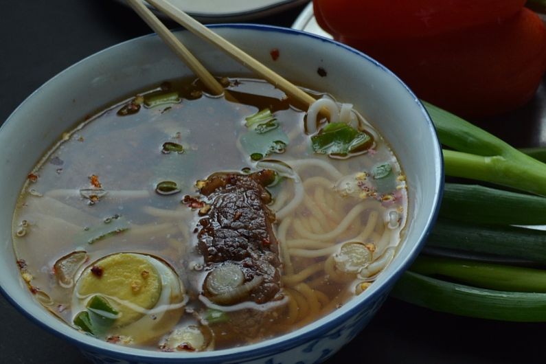 味千拉面怎么样？从红极一时到争议不断，这碗面你还吃得香吗？