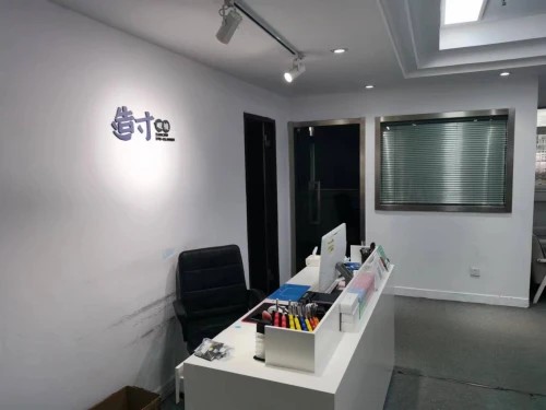 在眼镜店上班怎么样？俺这个干了五年的老伙计跟你唠点实在的