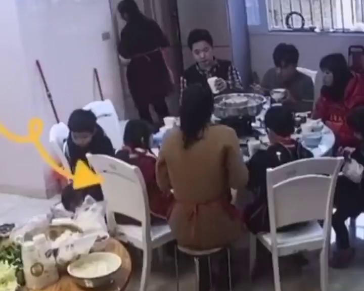 坐热板凳真的会传染疾病吗？专家揭秘“热板凳”真相！
