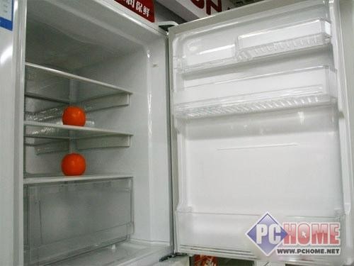 夏普冰箱怎么样？朋友家那台“安静的美男子”，彻底治好了我的选择困难症！