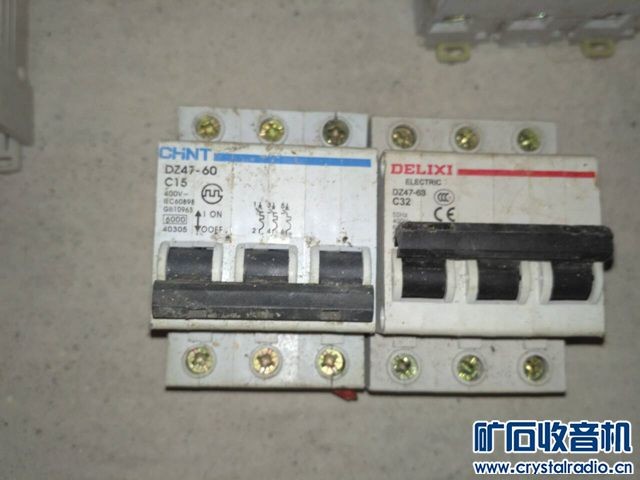 家里跳闸急得跳脚？邻居老师傅一句话，让我重新认识了正泰空开！