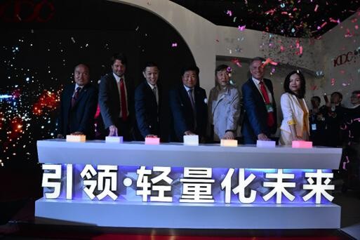 康得新怎么样？一场从云端跌落的资本迷思