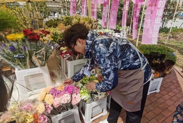 开家花店就为了情怀？别傻了，数据不会说谎！