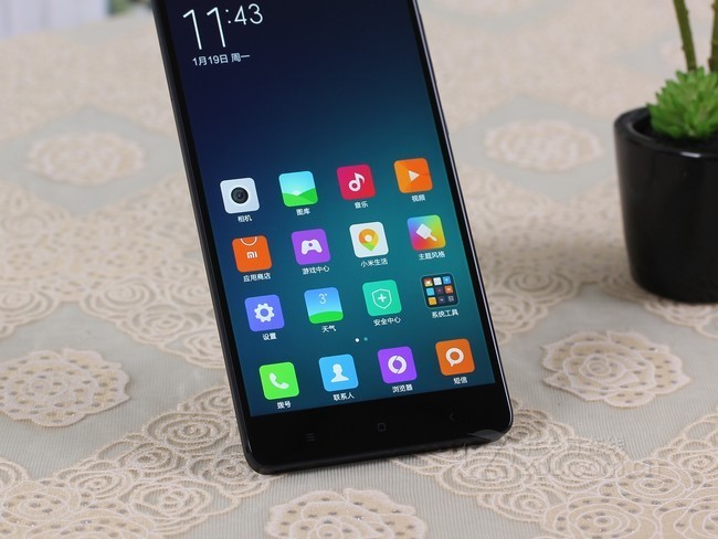 把“抗造”刻进DNA：Redmi Note 15 Pro+如何重新定义千元机的可靠天花板
