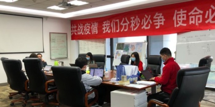 探秘武汉联想“智造”心脏：每0.6秒一部手机是如何炼成的？