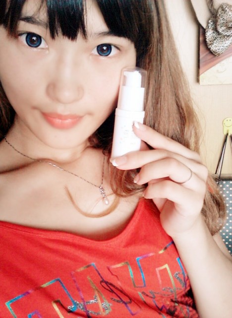 标题：别光盯着热点！这么整理艾薇的内容，流量和深度才真的稳了