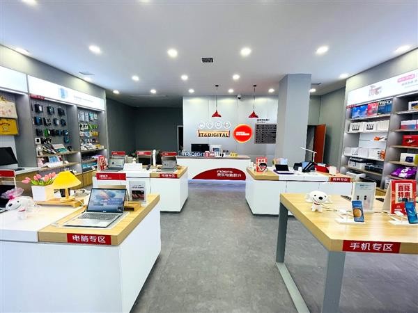 标题：电脑店老板别发愁！学会这几招内容整理术，让你的小店在线上也能“门庭若市”