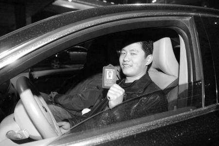 标题：聊聊干代驾司机怎么样？听个老司机摆点实在龙门阵