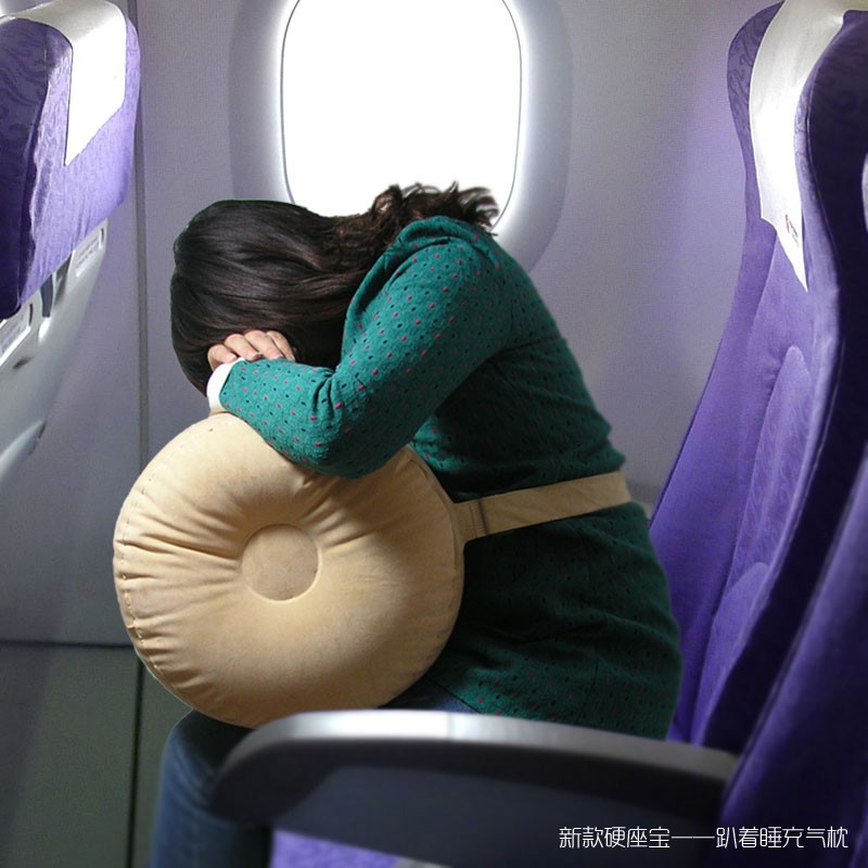 火车硬座真实体验大揭秘：省钱之旅还是“铁腚”修行？