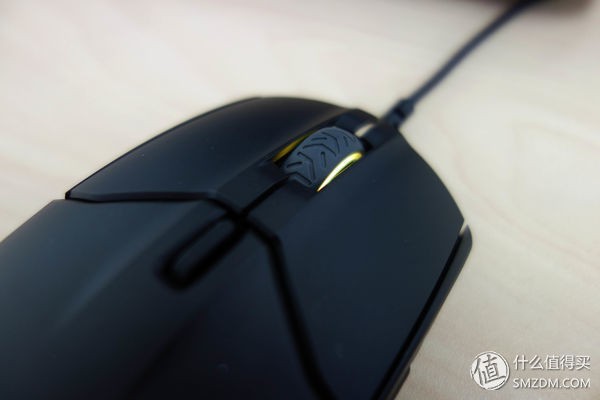赛睿鼠标怎么样？老玩家掏心窝子聊聊真实手感与选择门道
