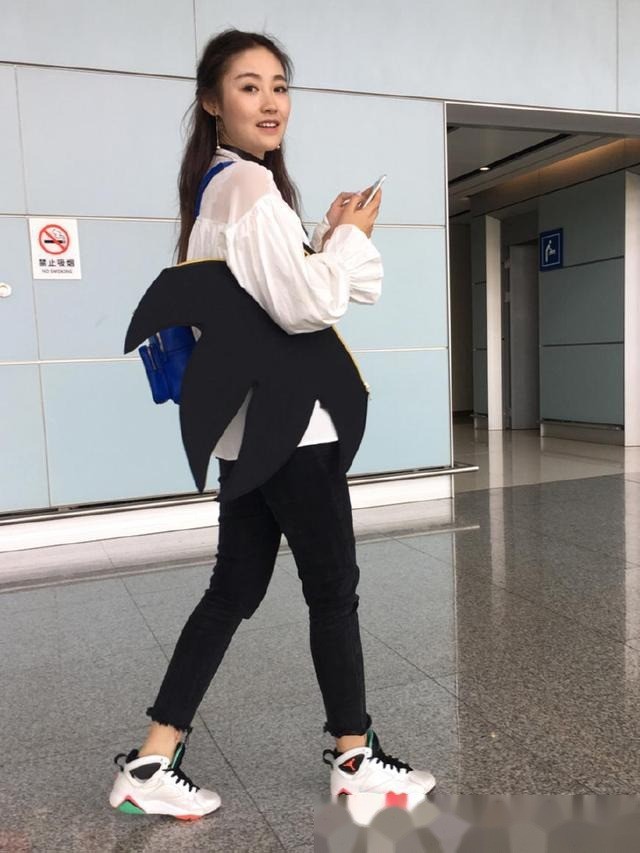 陈翔六点半腿腿：喜剧幕后的致命悲剧，一张婚纱照成永别